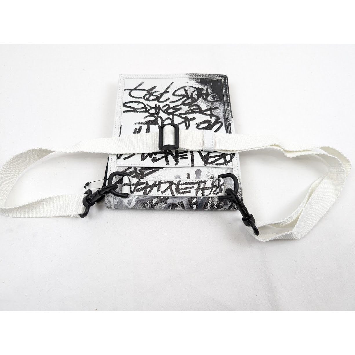 Balenciaga o1rshd1 Q:2 / Size: OS / Explorer Small Pouch Strap Graffiti Size ONE SIZE - 19 Thumbnail