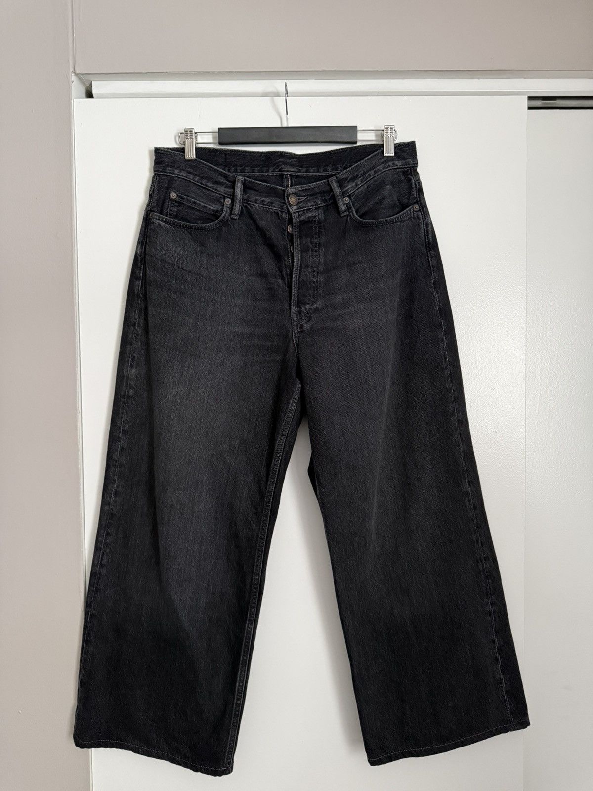 Acne Studios 1989 LOOSE JEANS ASH BLACK | Grailed