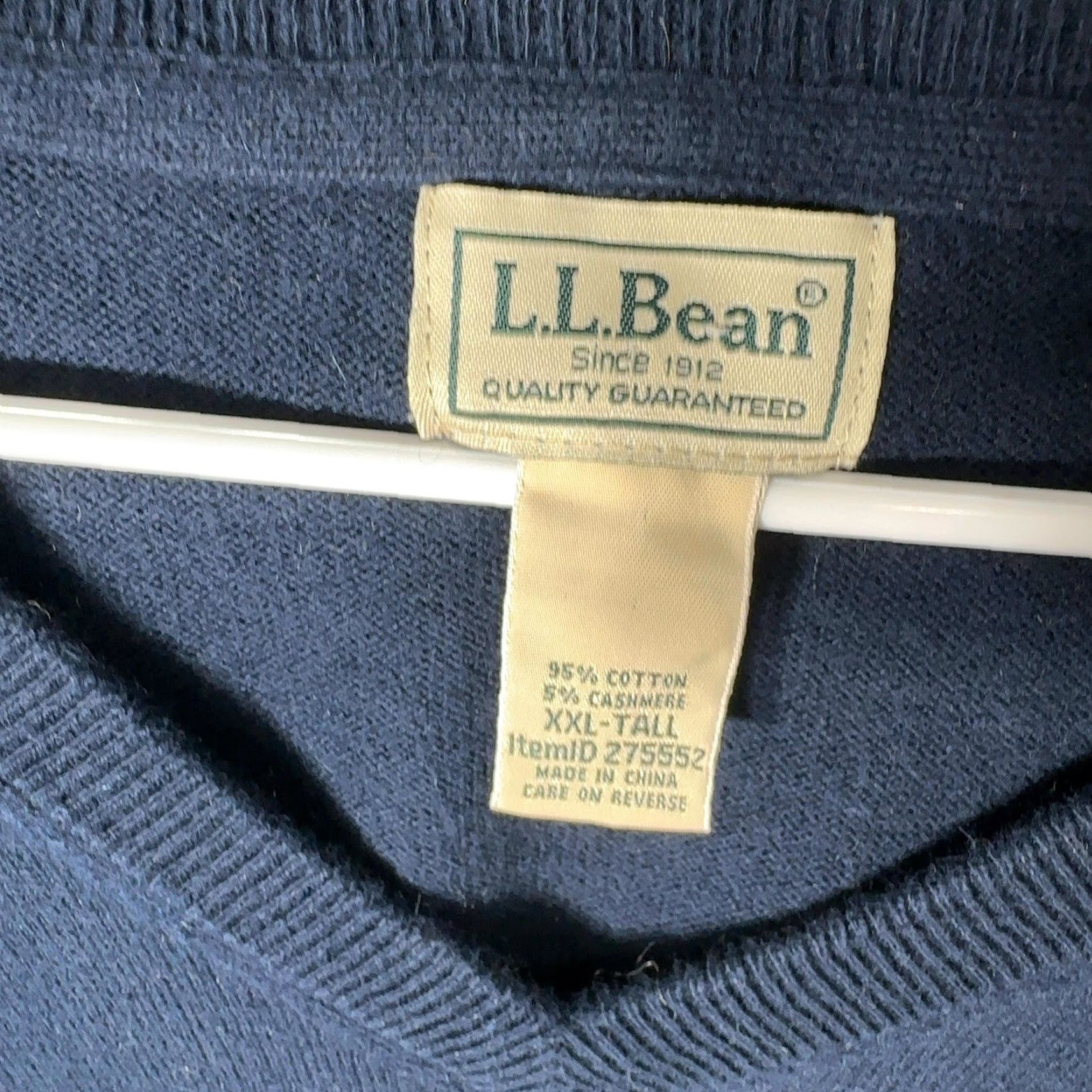 Vintage VINTAGE LL Bean V-Neck Sweater Mens XXL Tall Navy Blue Cotton Cashmere 275552 Casual Size US XXL / EU 58 / 5 - 4 Thumbnail