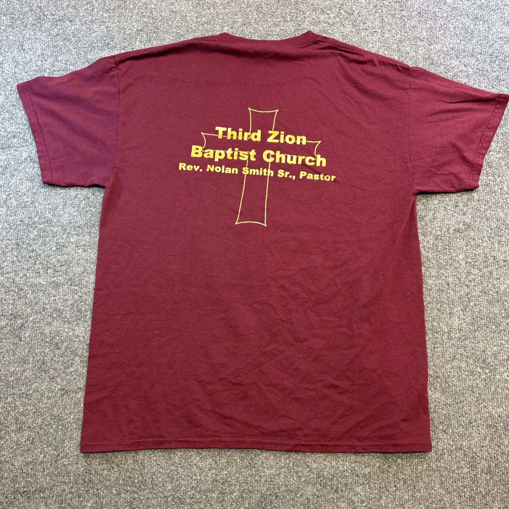 Gildan VINTAGE Gildan T-Shirt Unisex Adults L Purple The Holy Spirit Jesus Y2K 2000s You Can Do It Logo Home Depot Parody Crew Neck Short Sleeve Cotton Knit Size US L / EU 52-54 / 3 - 4 Thumbnail
