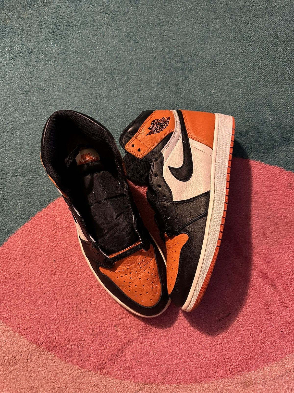 Air Jordan 1 Retro High OG Shattered Backboard 2015