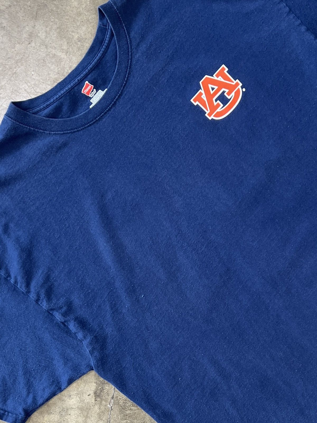 NCAA University of Auburn Football Helmet Tee XXL Size US XXL / EU 58 / 5 - 4 Thumbnail