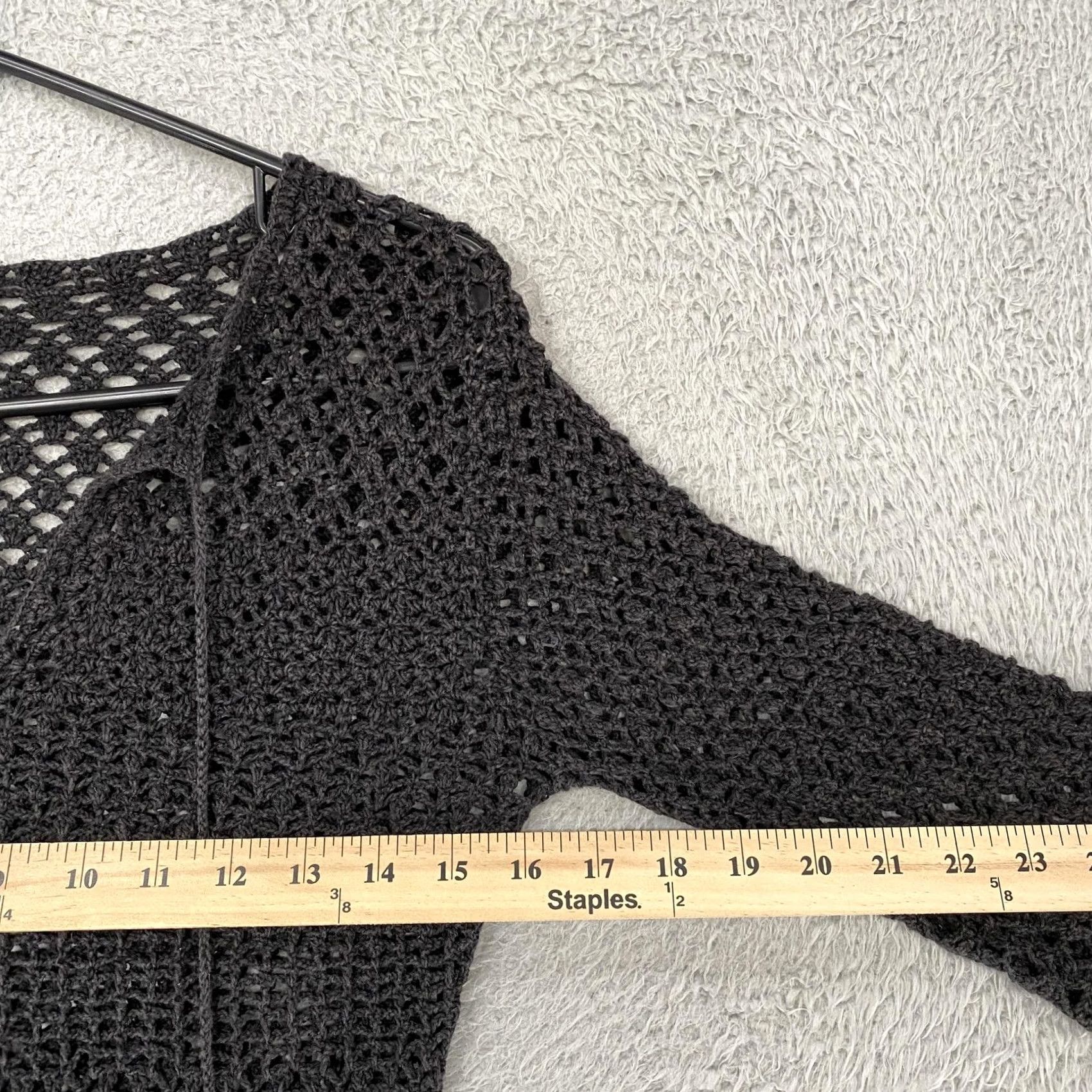 Express Express Y2K Handknit Sweater Womens Small Black Crochet V Neck Tassel Open Knit Size S / US 4 / IT 40 - 5 Thumbnail