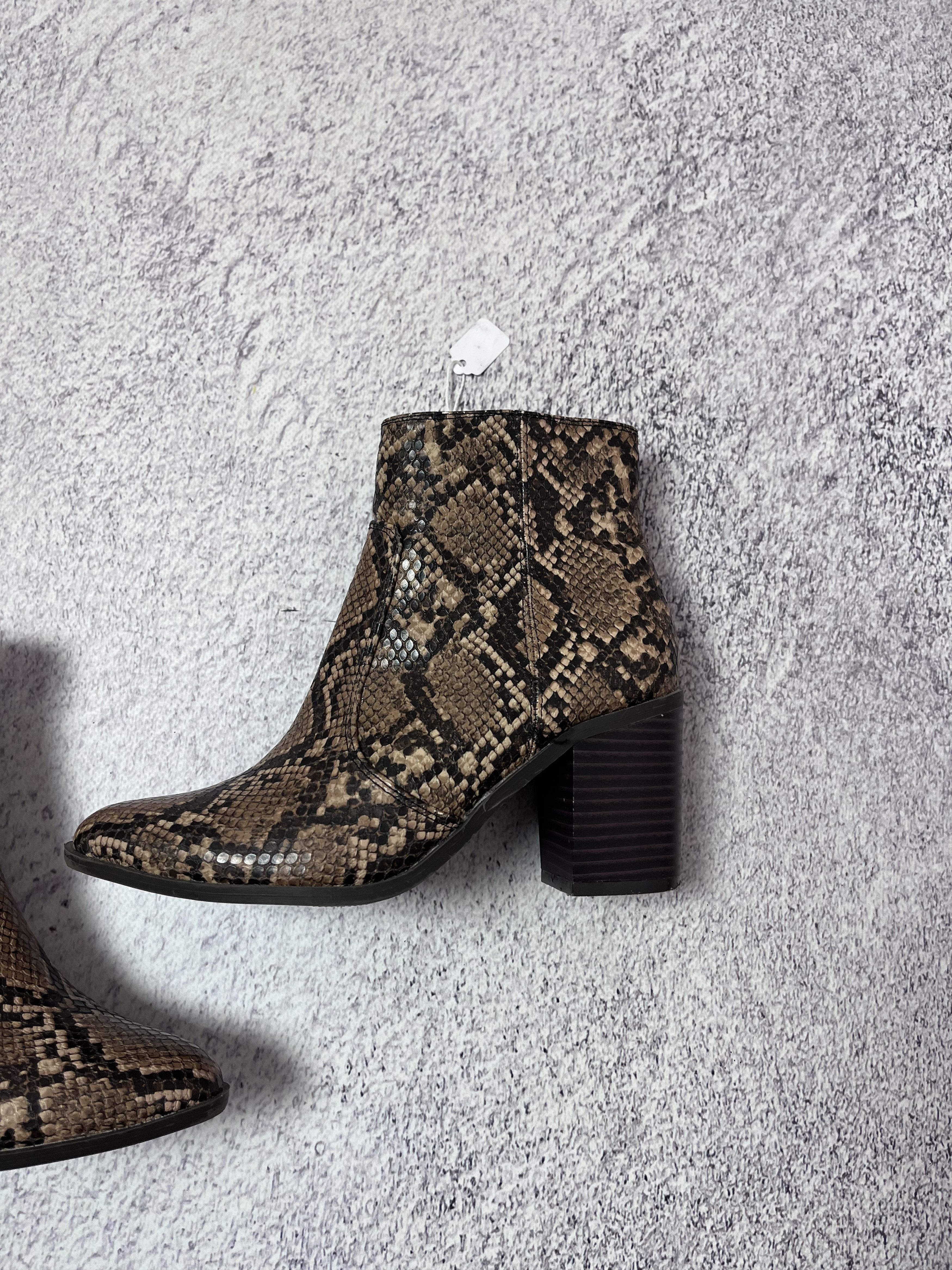 Japanese Brand Vintage Leopard Women Boots size UK3 street Y2K Size US 5 / IT 35 - 5 Thumbnail