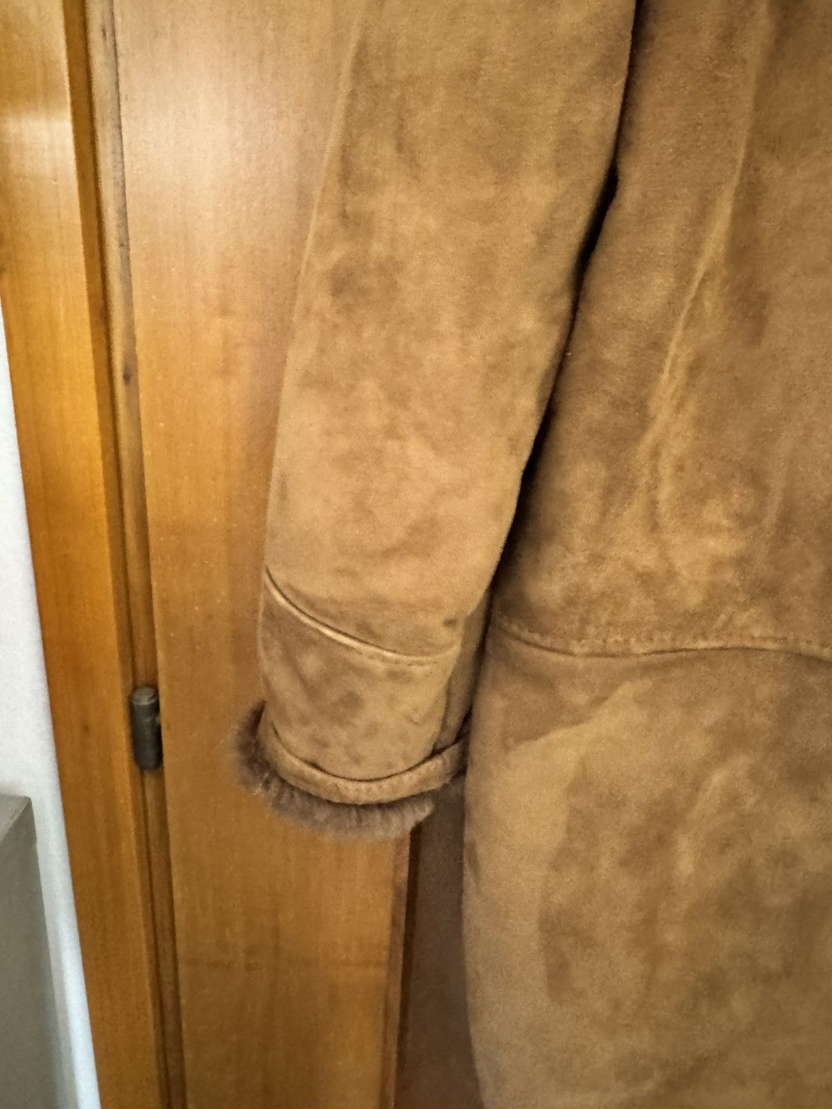 Vintage Shearling vintage coat in perfect conditions Size US M / EU 48-50 / 2 - 13 Thumbnail