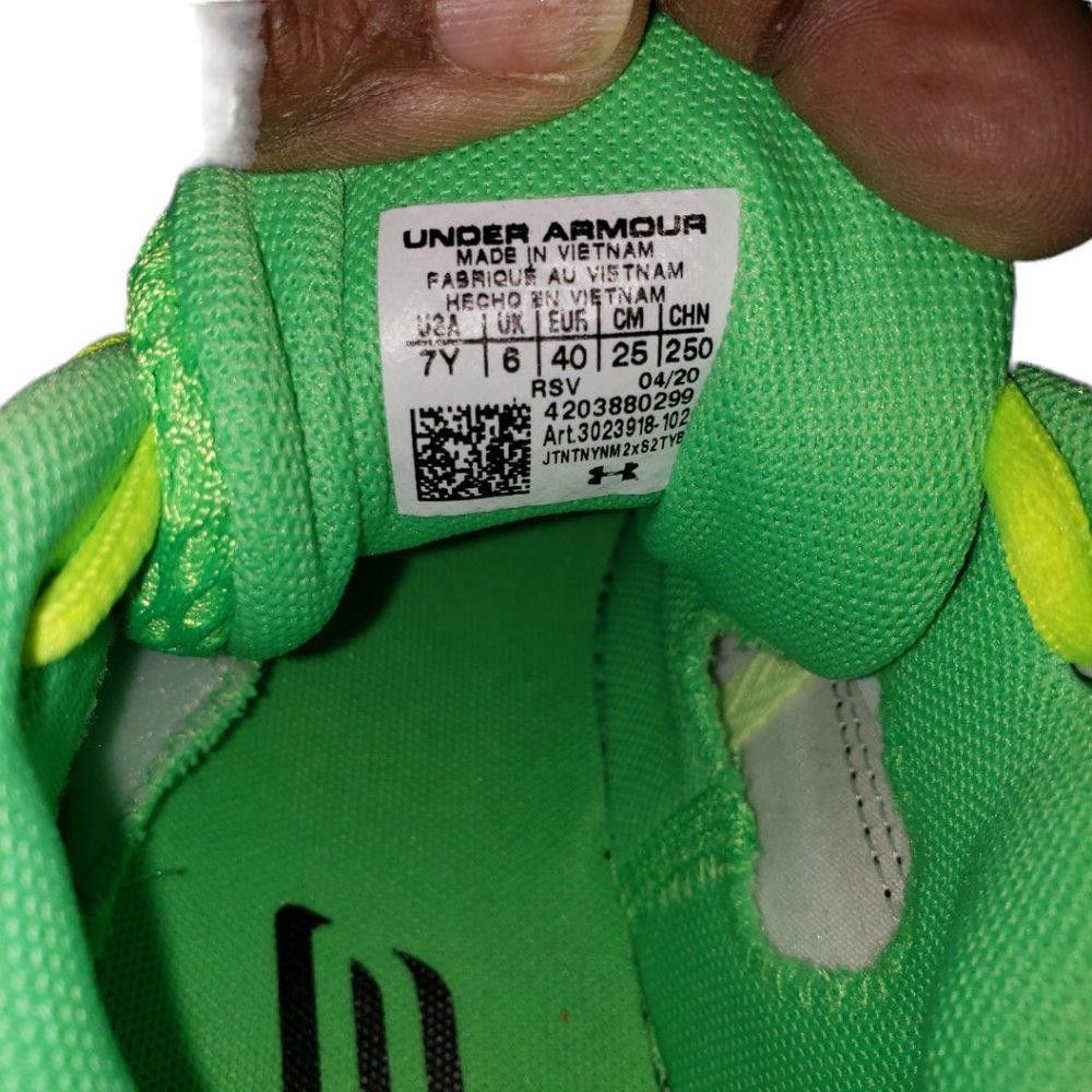 Under Armour Under Armour Grade School Stephen Curry Basketball Sneak 7Y Size US 7 / EU 40 - 2 Thumbnail
