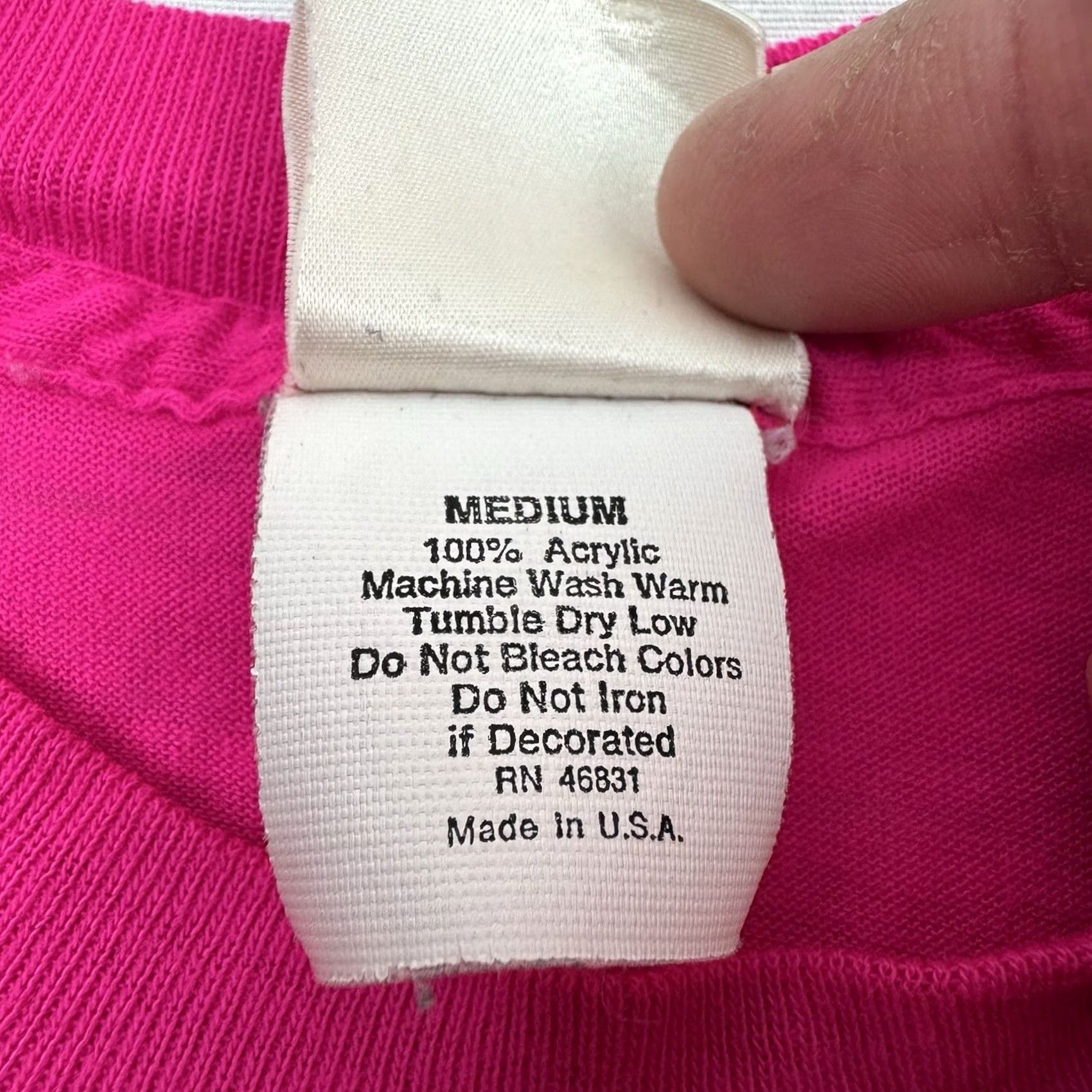 Vintage VINTAGE Signal T Shirt Womens Medium 1980s Bright Pink Made In USA Hipster Size M / US 6-8 / IT 42-44 - 6 Thumbnail