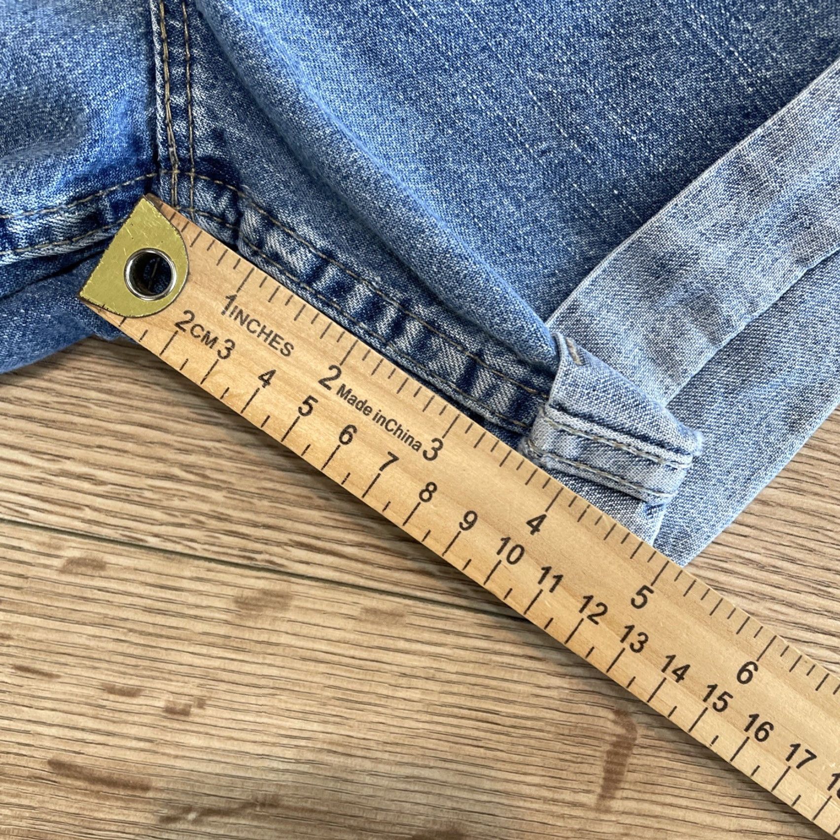 Vintage VINTAGE CHIC Mom Jean Shorts Juniors 9 High Rise Blue Denim Womens Size 30" / US 8 / IT 44 - 5 Thumbnail
