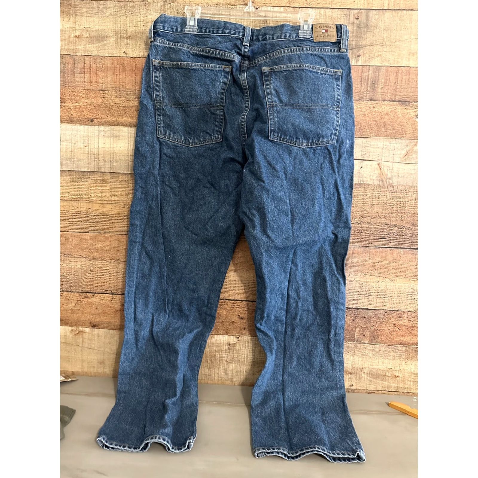 Tommy Hilfiger Tommy Hilfiger Jeans Size 38x32 Blue Denim Classic Fit Men Medium Wash Distressed 5-Pocket Denim Style Straight Belt Loops Logo Modern American Size US 38 / EU 54 - 3 Thumbnail