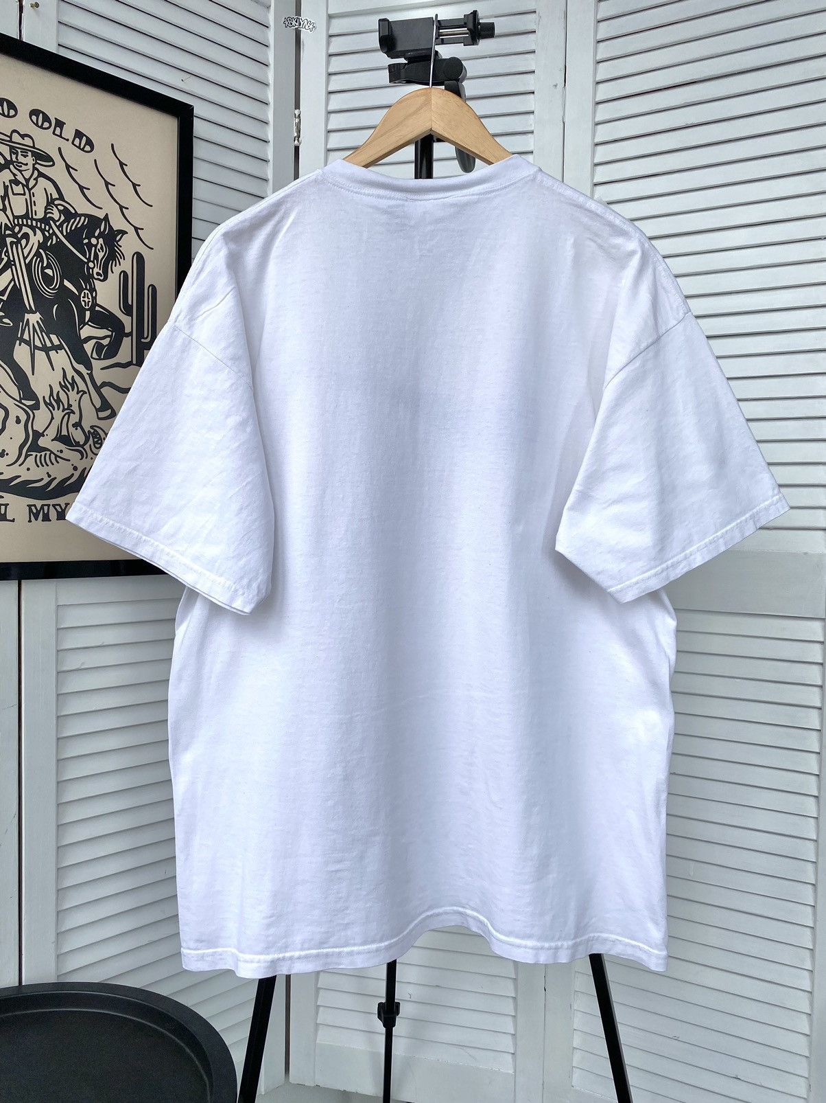 Nike × Vintage Nike Vintage Center Big Swoosh 3D Logo Baggy Tee Shirt Size US L / EU 52-54 / 3 - 2 Thumbnail