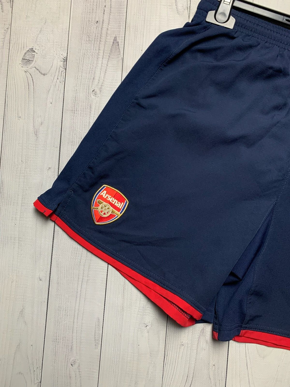 Nike × Vintage Vintage Nike Arsenal soccer shorts size Xs/S Size US 29 - 3 Thumbnail