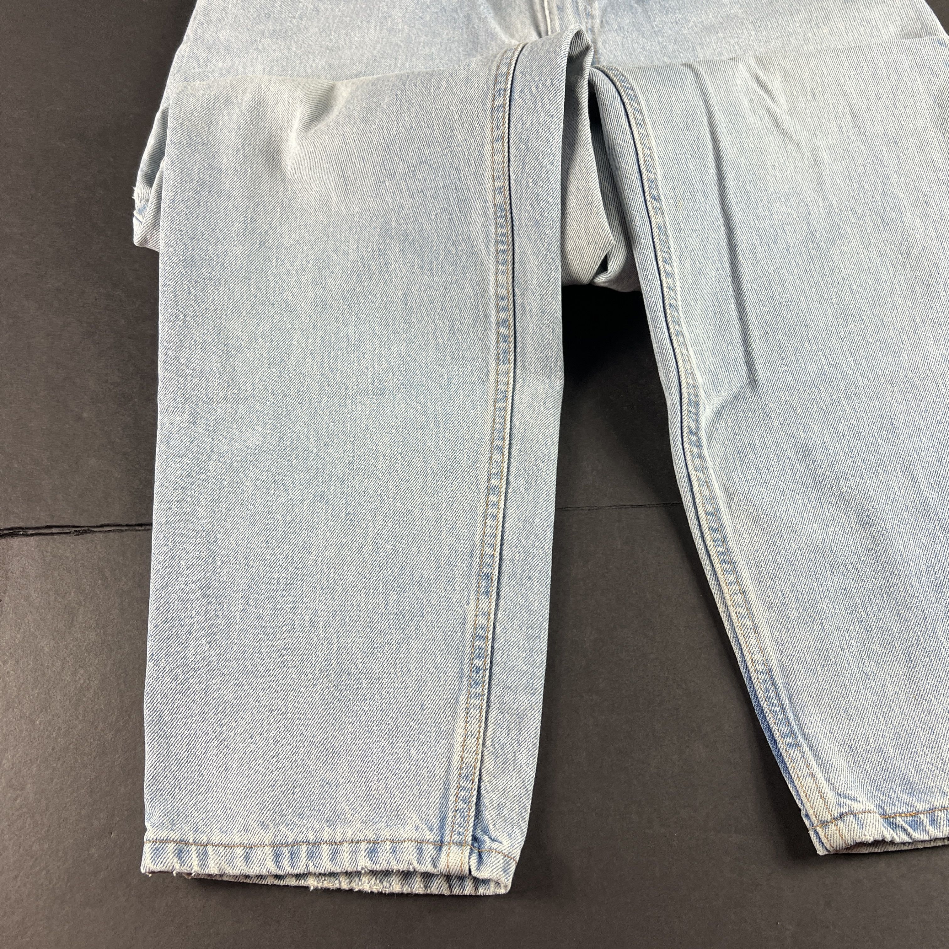 Levi's × Vintage Y2K Levi's Jeans 560 Loose Tapered Light Blue Faded Denim Size US 35 - 7 Thumbnail