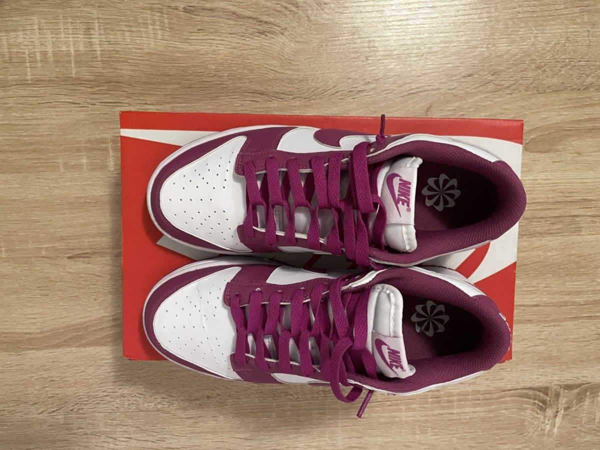 Nike Nike Dunk Low - Womens size 9 Size US 9 / IT 39 - 3 Thumbnail