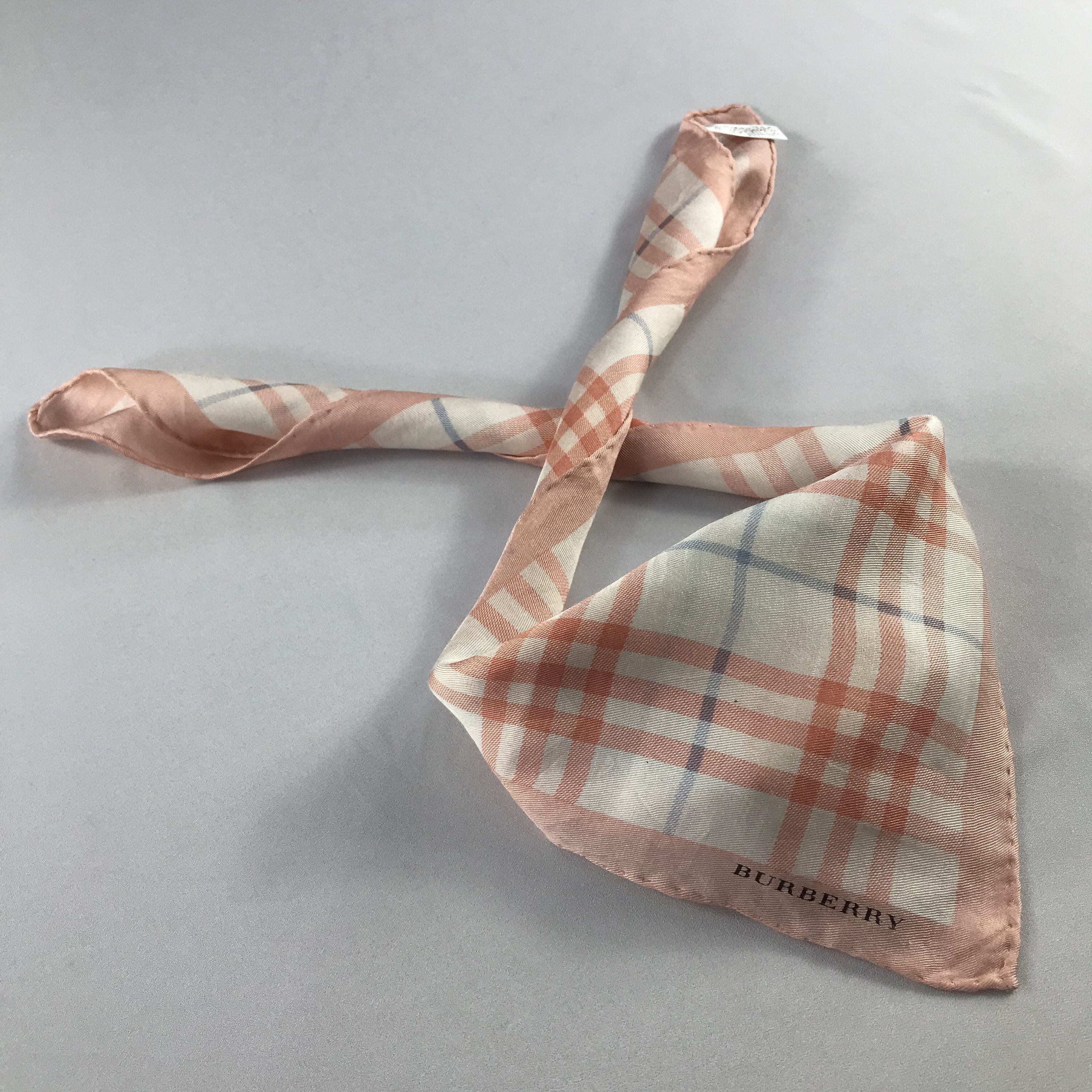 Burberry Burberry Handkerchief / Bandana / Neckerchief C574 Size ONE SIZE - 2 Thumbnail