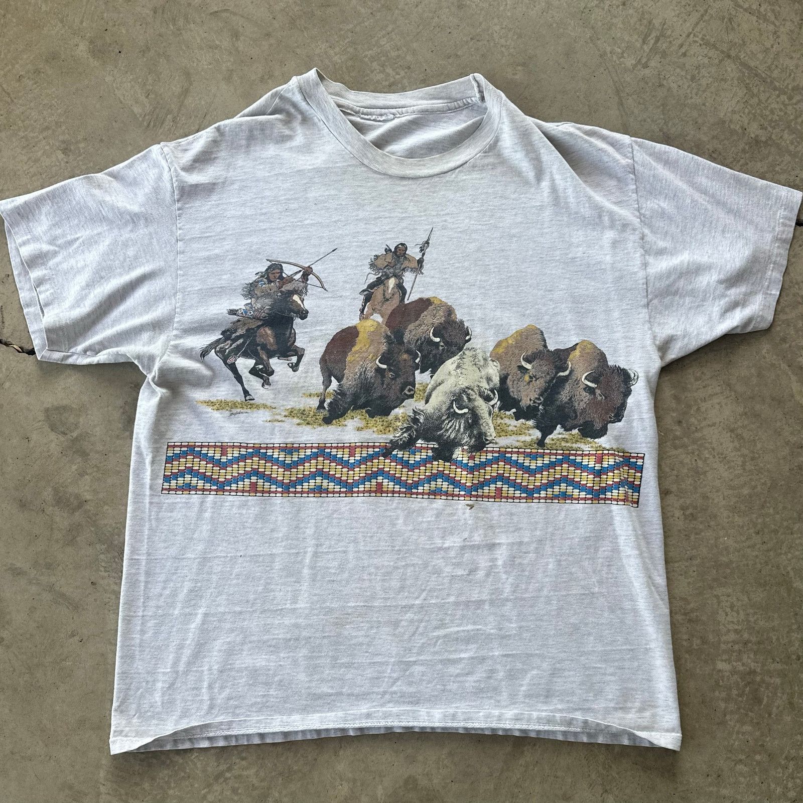 Other Vintage AOP Adirondacks 80s Native American buffalo tee Size US L / EU 52-54 / 3 - 1 Thumbnail