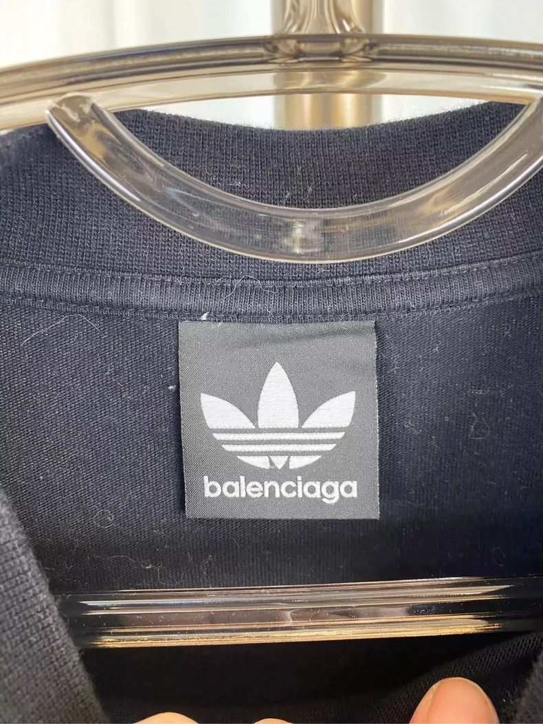 Balenciaga Balenciaga Short sleeve Size US L / EU 52-54 / 3 - 3 Thumbnail