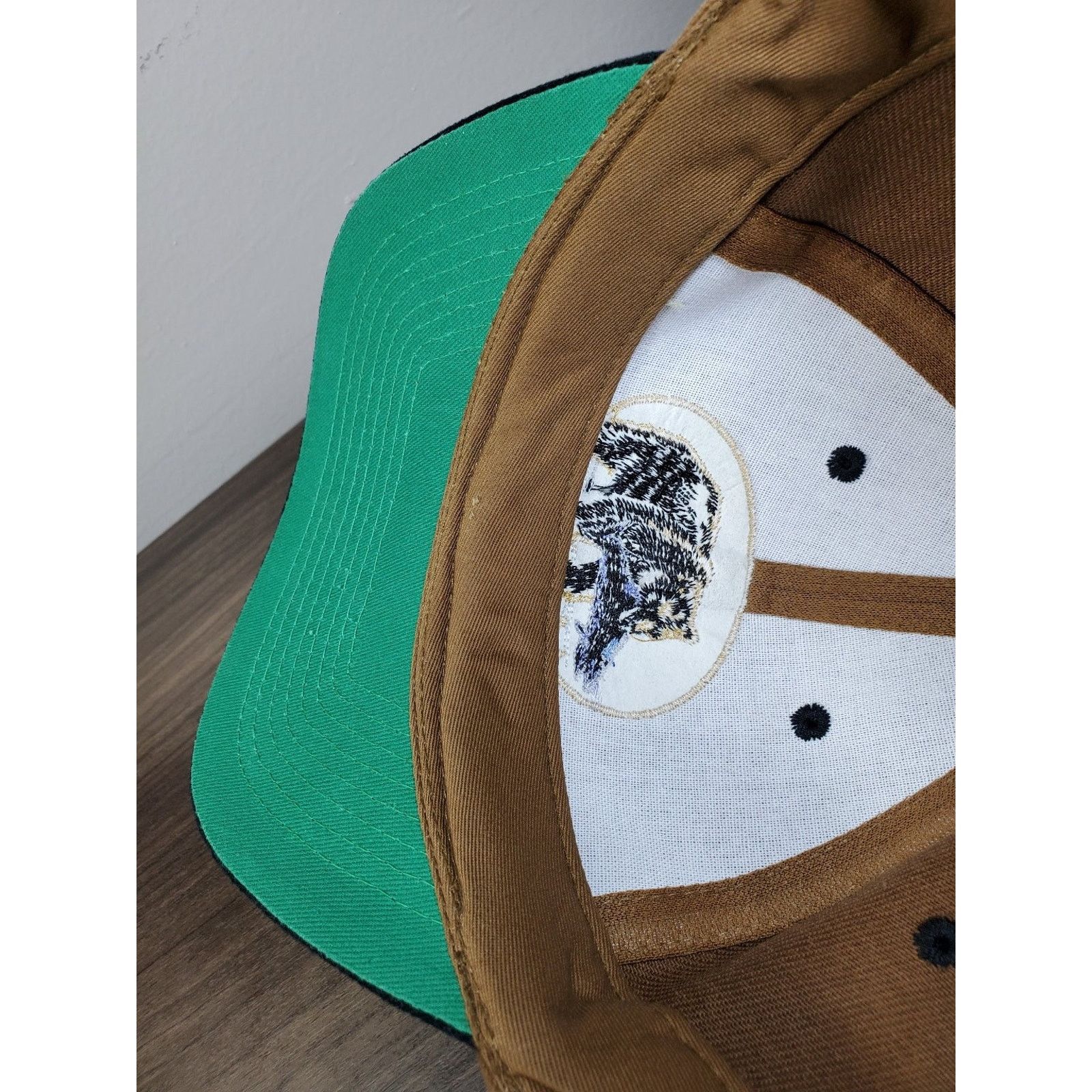 Vintage ALASKA Hat Headliners Strap Cap Brown Grizzly Bear w/ Fish Size ONE SIZE - 12 Thumbnail