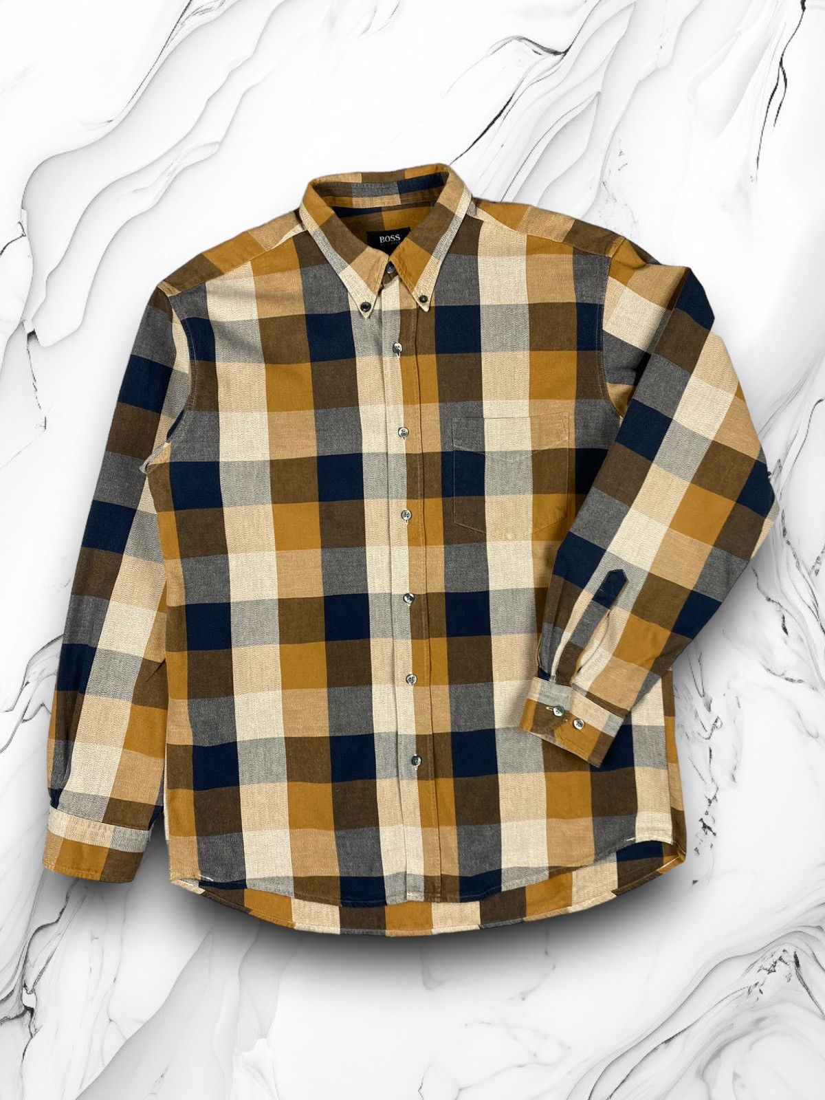 Hugo × Hugo Boss × Vintage Vintage Hugo Boss Checked Designer Button Up Shirt Size US XL / EU 56 / 4 - 1 Thumbnail