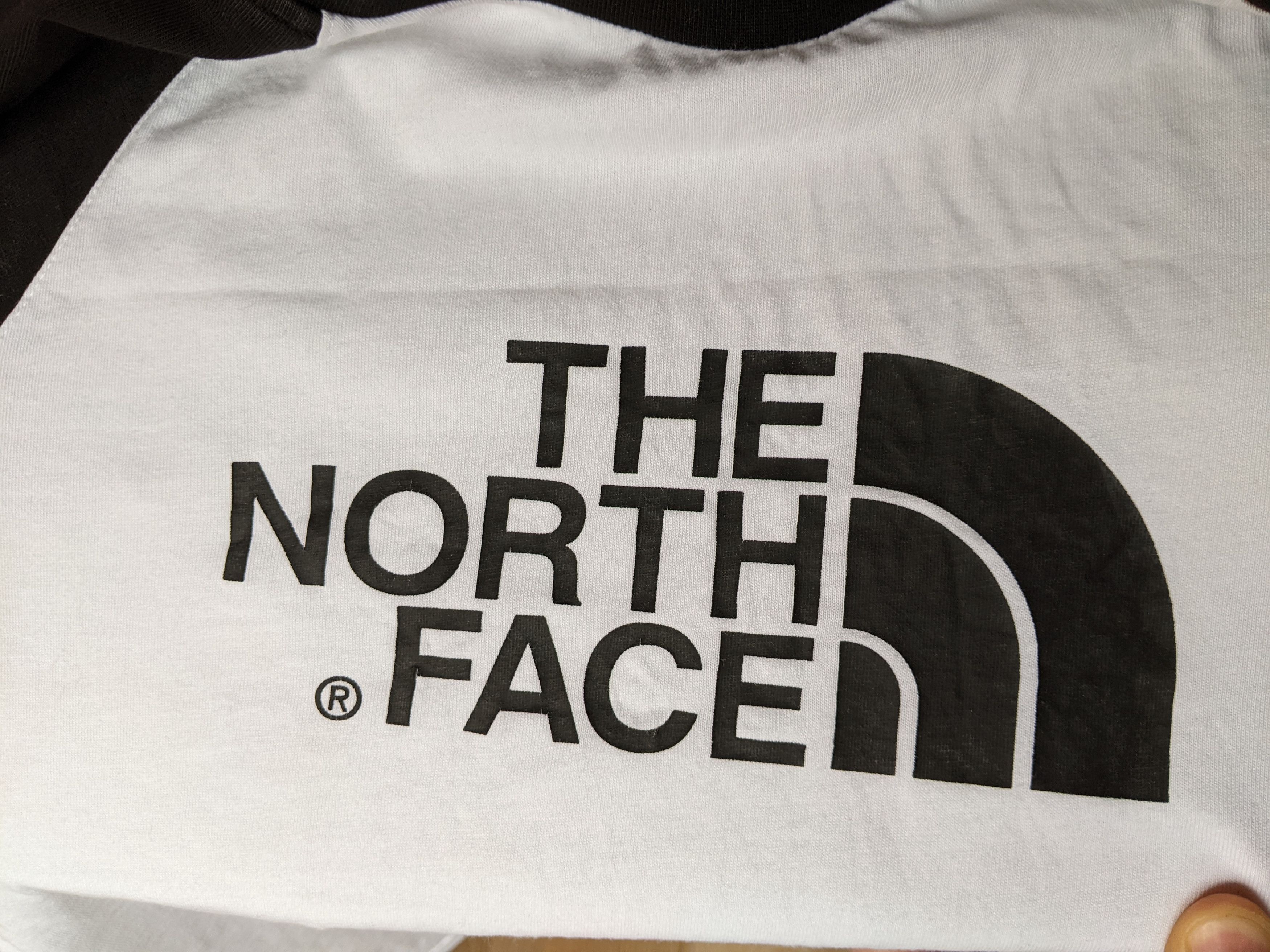 The North Face The North Face Big Logo Black/White Tshirt Size S vintage Size US S / EU 44-46 / 1 - 5 Thumbnail
