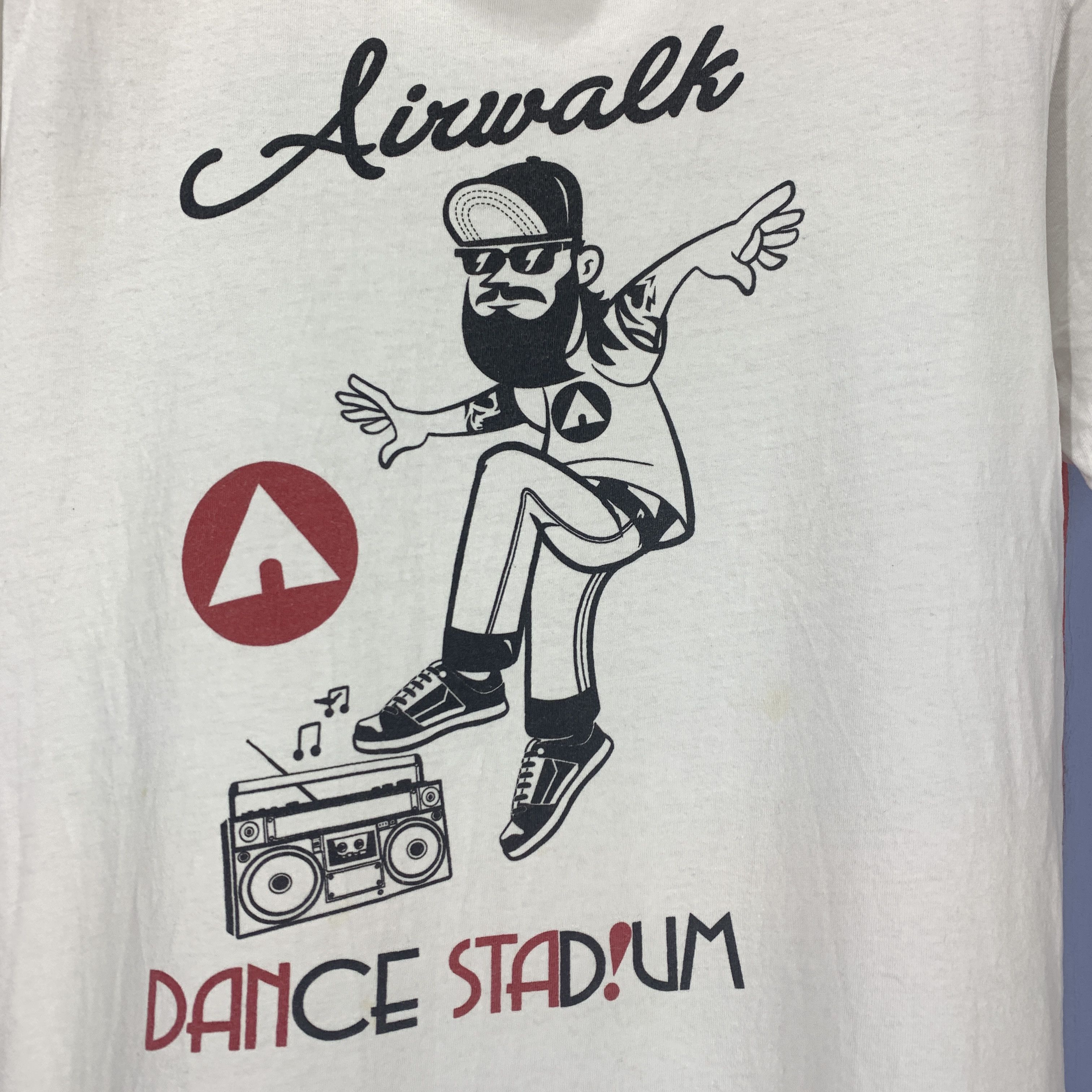 Airwalk Dance Stadium AIRWALK T Shirt #1813/08 Size US M / EU 48-50 / 2 - 2 Thumbnail