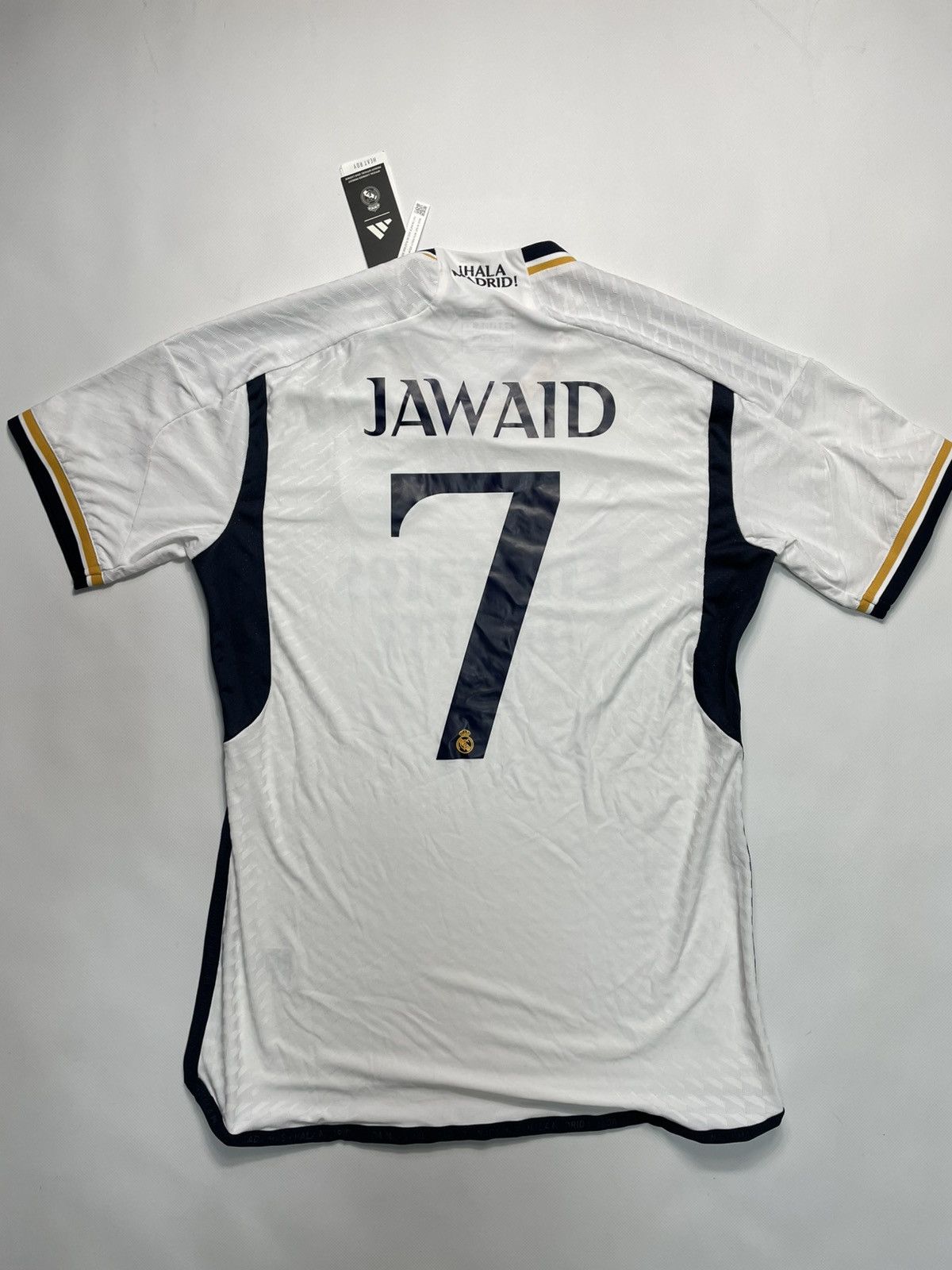 Adidas Adidas Real Madrid Home Jersey White Gold Size M Size US M / EU 48-50 / 2 - 8 Thumbnail