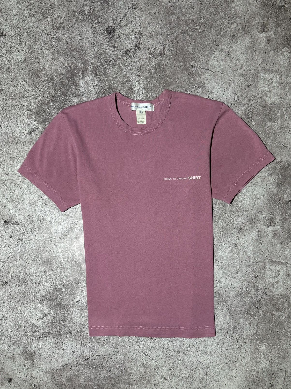 Comme des Garcons Comme des Garçons pink t-shirt Size US S / EU 44-46 / 1 - 1 Thumbnail