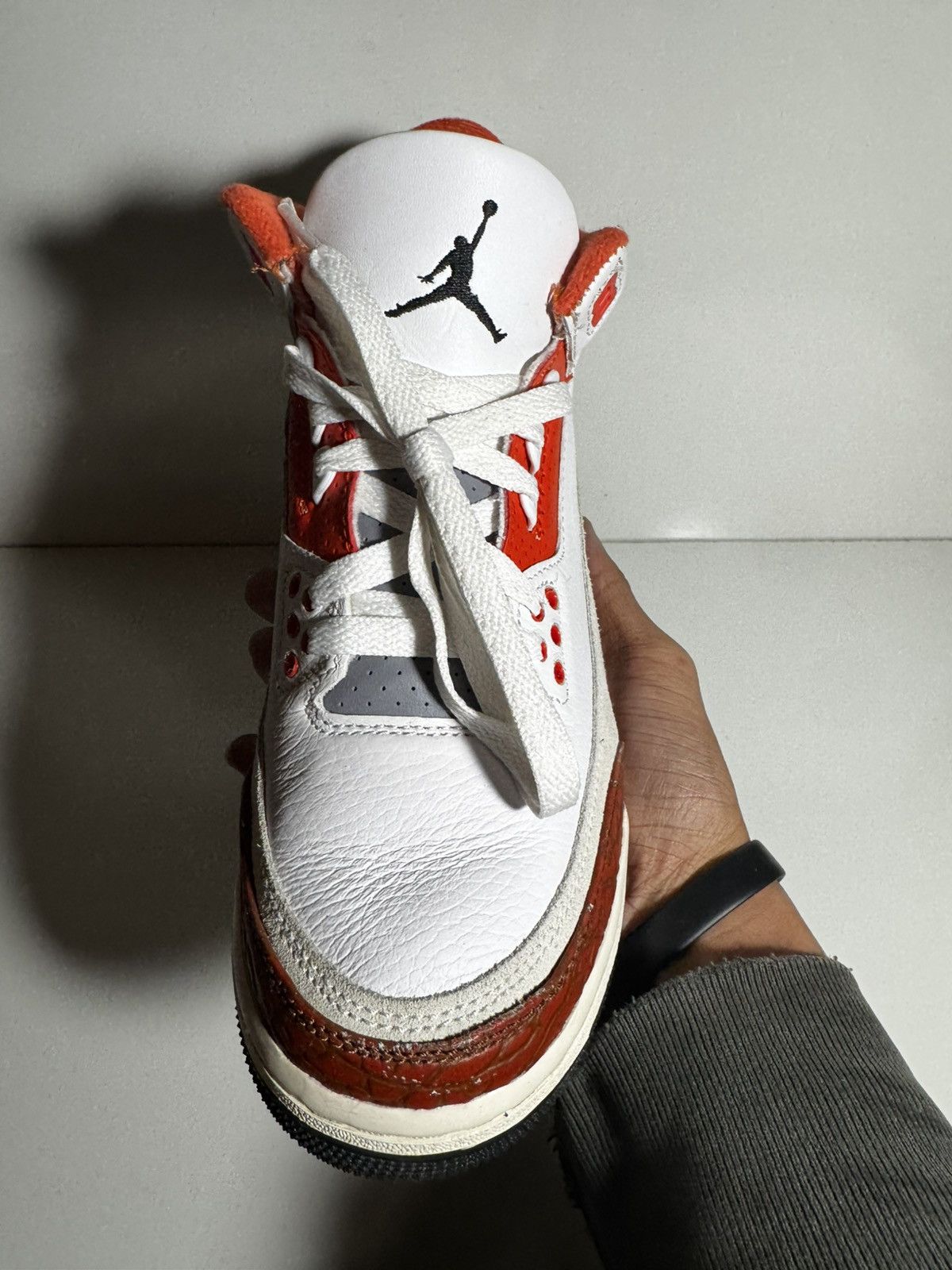 Jordan Brand Air Jordan 3 Retro SE GS “Mars Stone” Size US 6.5 / EU 39-40 - 2 Thumbnail