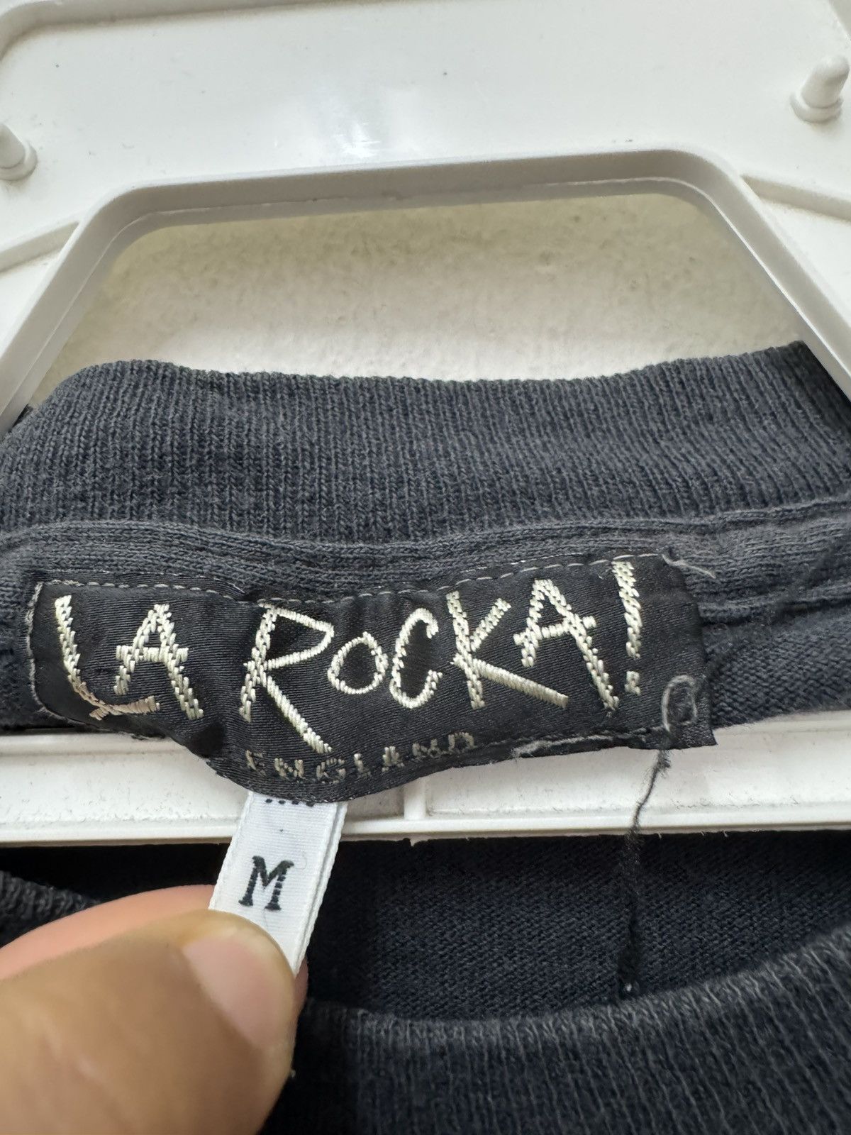 Vintage La Rocka London England Rockabilly Brand Guitar T shirt Size US M / EU 48-50 / 2 - 4 Thumbnail