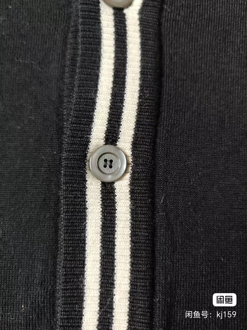 Gucci Gucci Men's bee cardigan sweater 2501-Nextarrow Size US XL / EU 56 / 4 - 9 Thumbnail