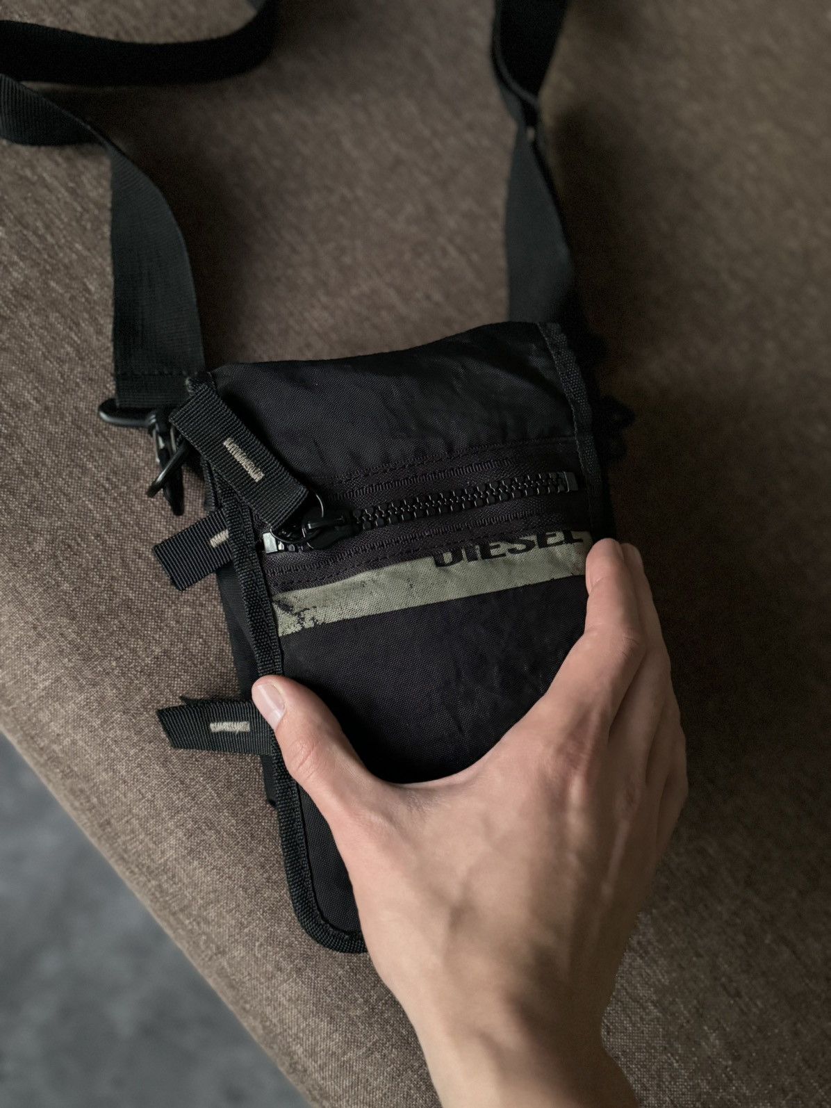 Diesel × Vintage Vintage Diesel nylon crossbody messenger bag Size ONE SIZE - 4 Thumbnail