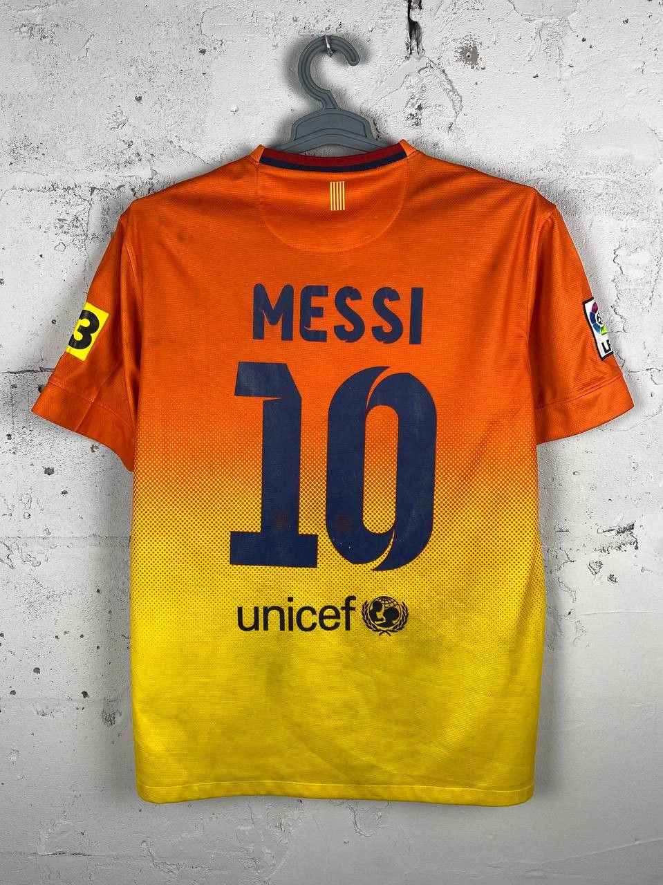 Nike Nike Barcelona 2012 2013 Away Football Shirt Soccer Jersey Size US L / EU 52-54 / 3 - 1 Thumbnail