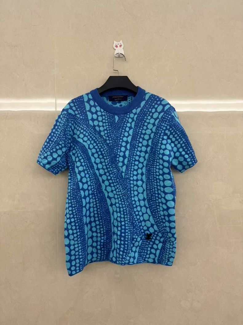 Louis Vuitton Louis Vuitton Polka-dot printed knit short sleeves Size US S / EU 44-46 / 1 - 1 Thumbnail