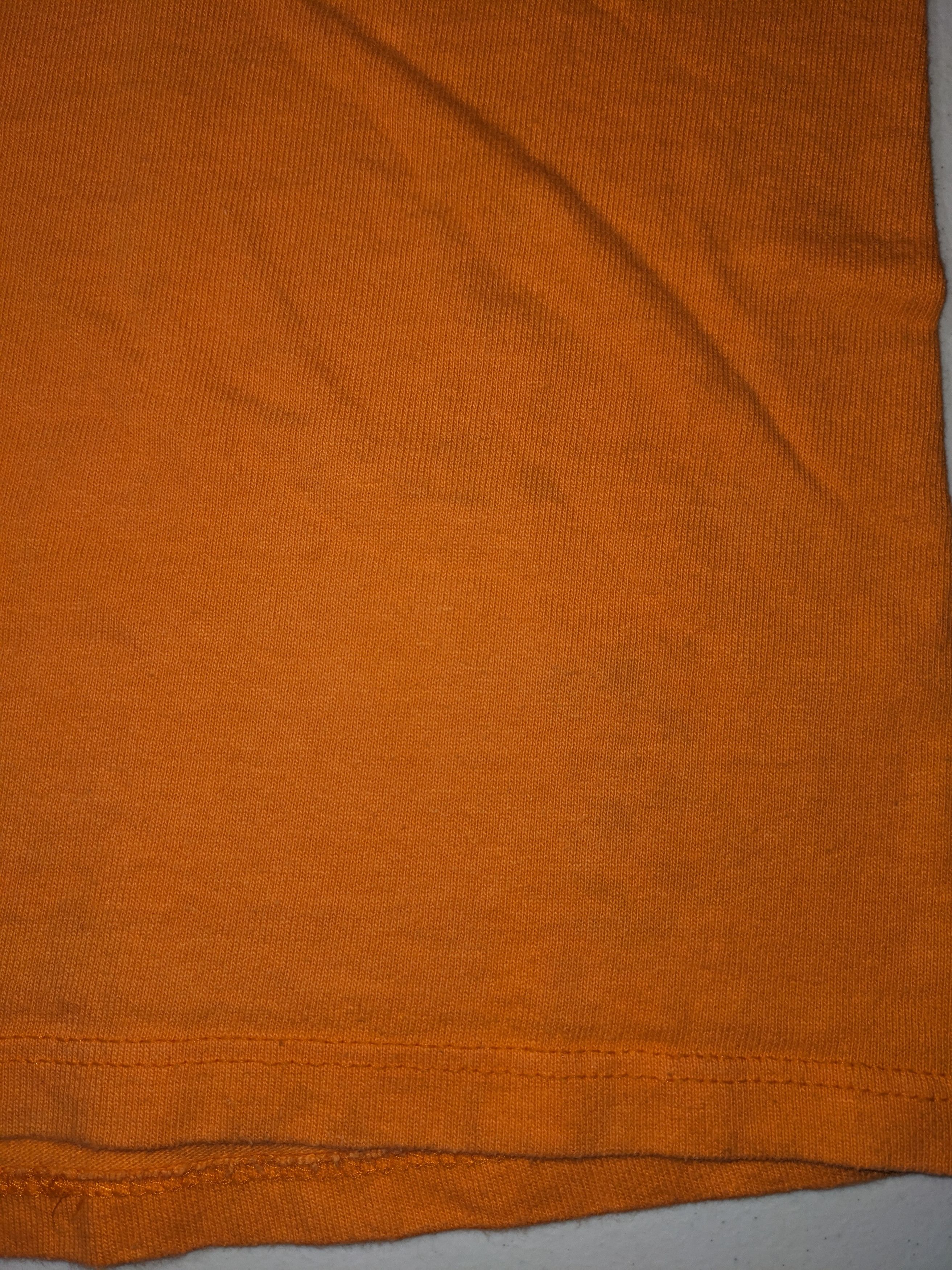 Champion × Vintage Vintage 90s Champion Small Logo Essential Large T-Shirt Size US L / EU 52-54 / 3 - 6 Thumbnail