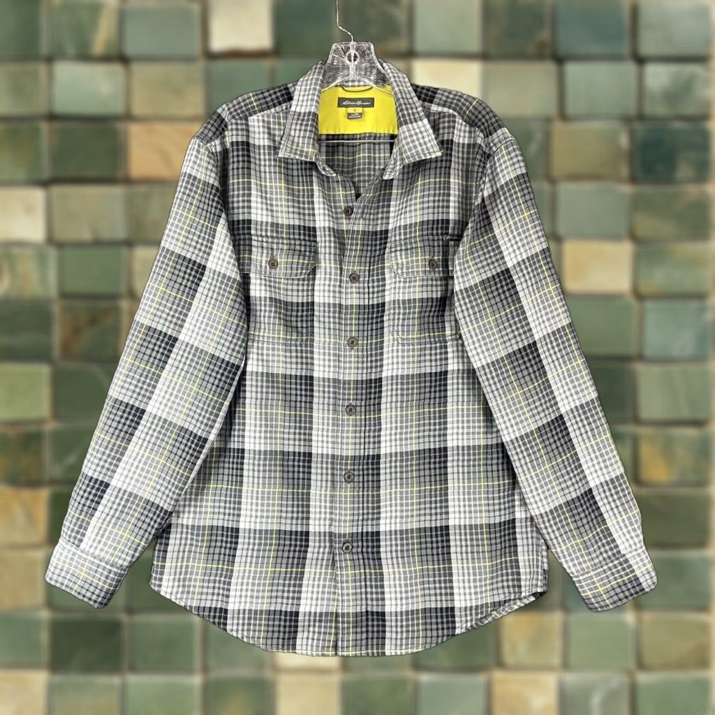 Eddie Bauer Eddie Bauer Shirt Men M Gray Plaid Long Sleeve Button-Up Size US M / EU 48-50 / 2 - 1 Thumbnail