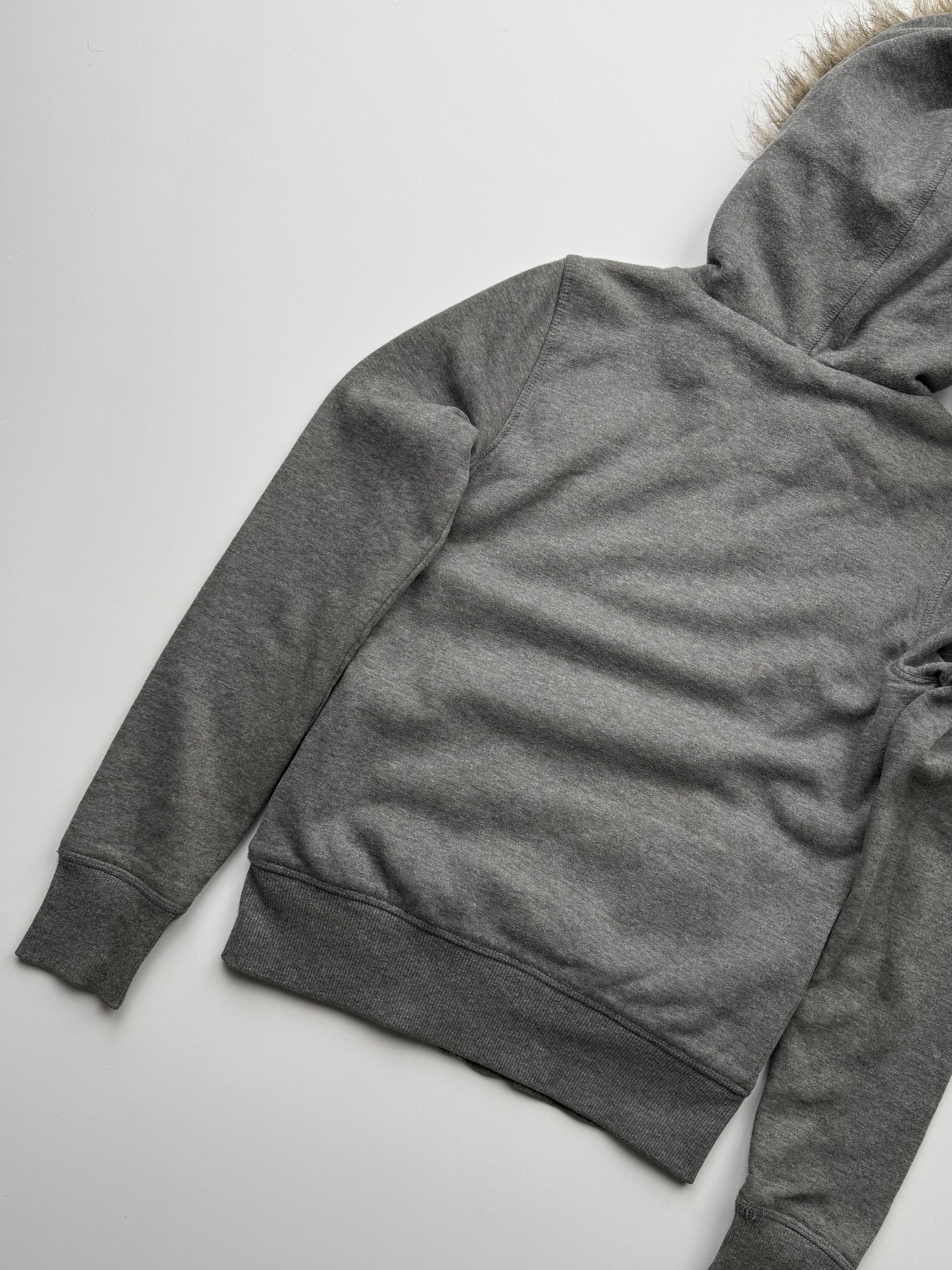 Guess Guess Vintage Hoodie With Faux Fur Details (516) Size XS / US 0-2 / IT 36-38 - 12 Thumbnail