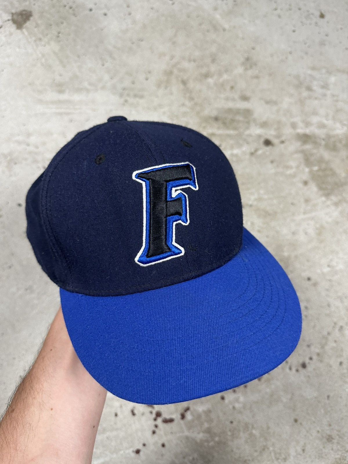 NCAA Vintage Y2K Florida Gators Navy Hat Cap University NBA Size ONE SIZE - 7 Thumbnail