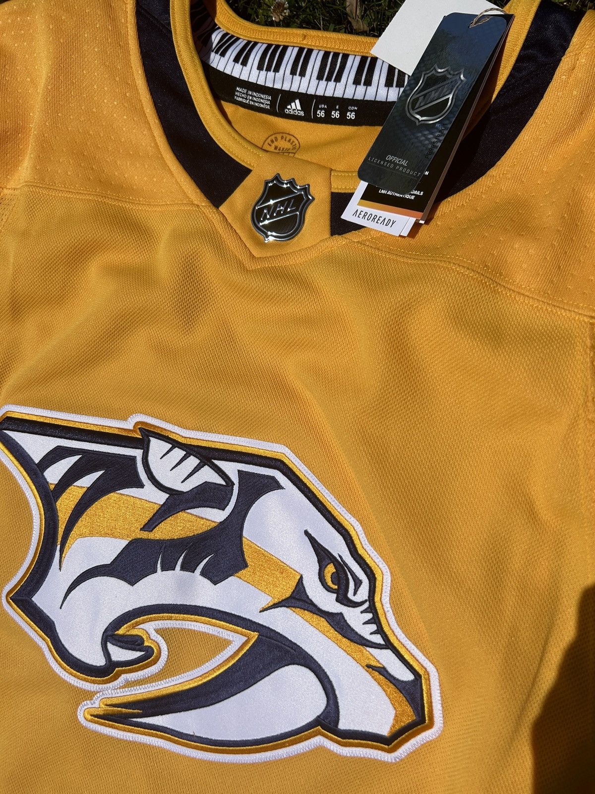 NHL Adidas Nashville Predators NHL Jersey Size US XL / EU 56 / 4 - 2 Thumbnail