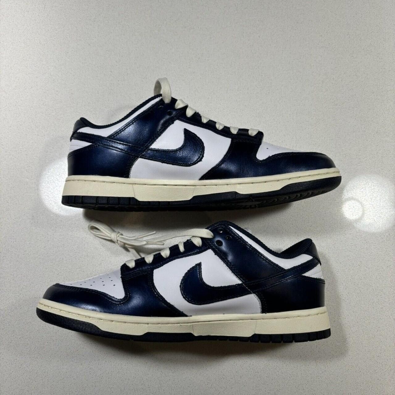 Nike Nike Dunk Low Size US 8 / EU 41 - 2 Thumbnail