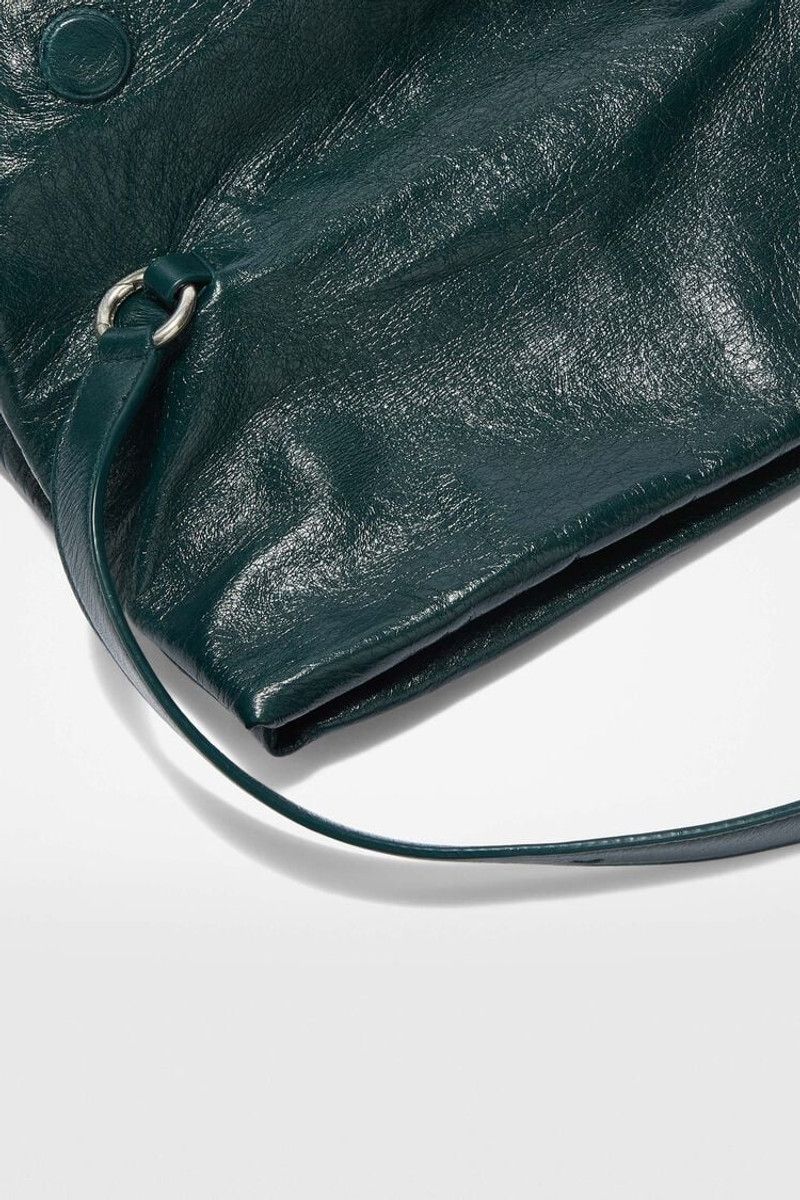 Jil Sander o1loc1c0426 Size:OS/Rollup Small in Black Size ONE SIZE - 4 Thumbnail