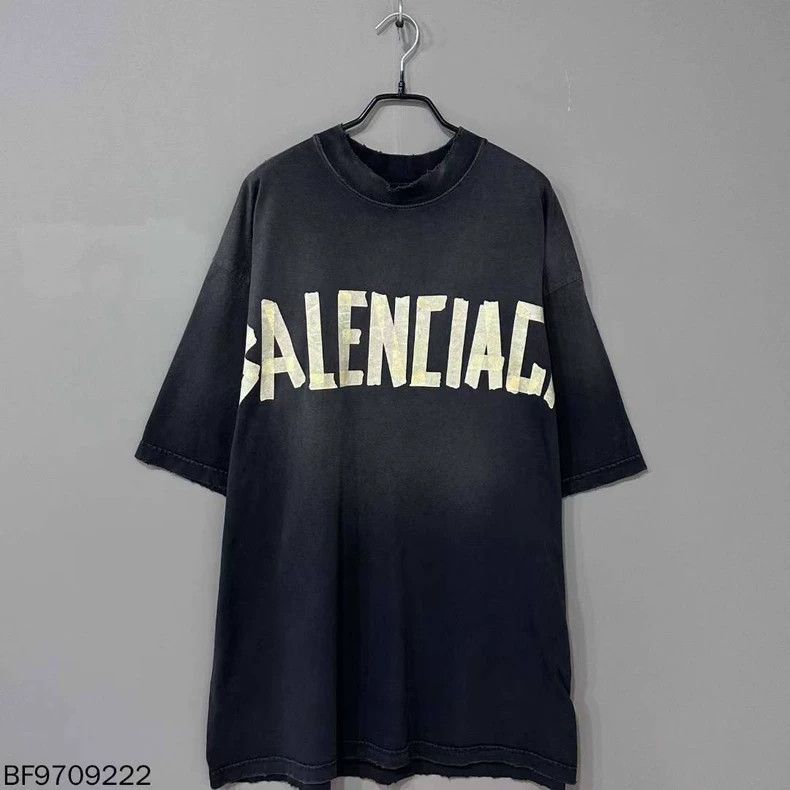 Balenciaga Balenciaga Yellow tape logo short sleeve Size US L / EU 52-54 / 3 - 4 Thumbnail