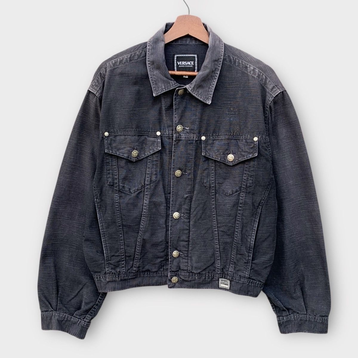 Versace Jeans Couture VINTAGE FADED VERSACE JEAN COUTURE TRUCKER DENIM JACKET Size US S / EU 44-46 / 1 - 1 Thumbnail