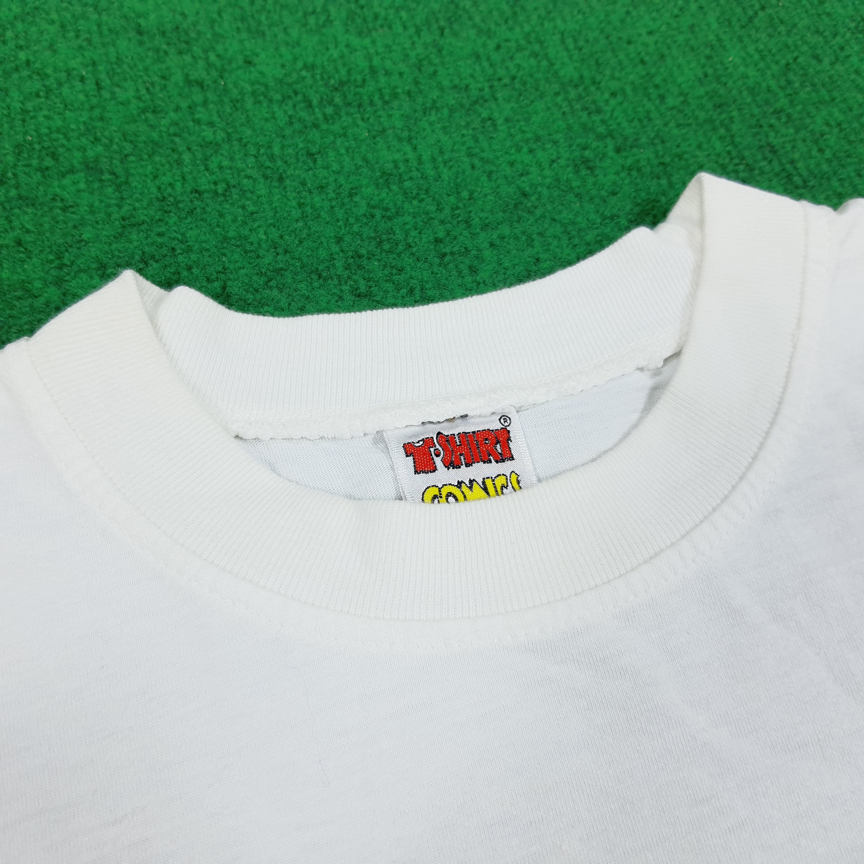 Cartoon Network × Vintage Vintage 90s Comics The Adventure of TinTin and Snowy Tshirt Size US L / EU 52-54 / 3 - 5 Thumbnail
