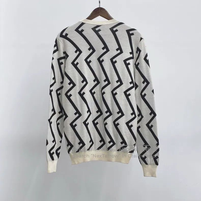Fendi Fendi Black and white full print round neck sweater Size US M / EU 48-50 / 2 - 2 Thumbnail