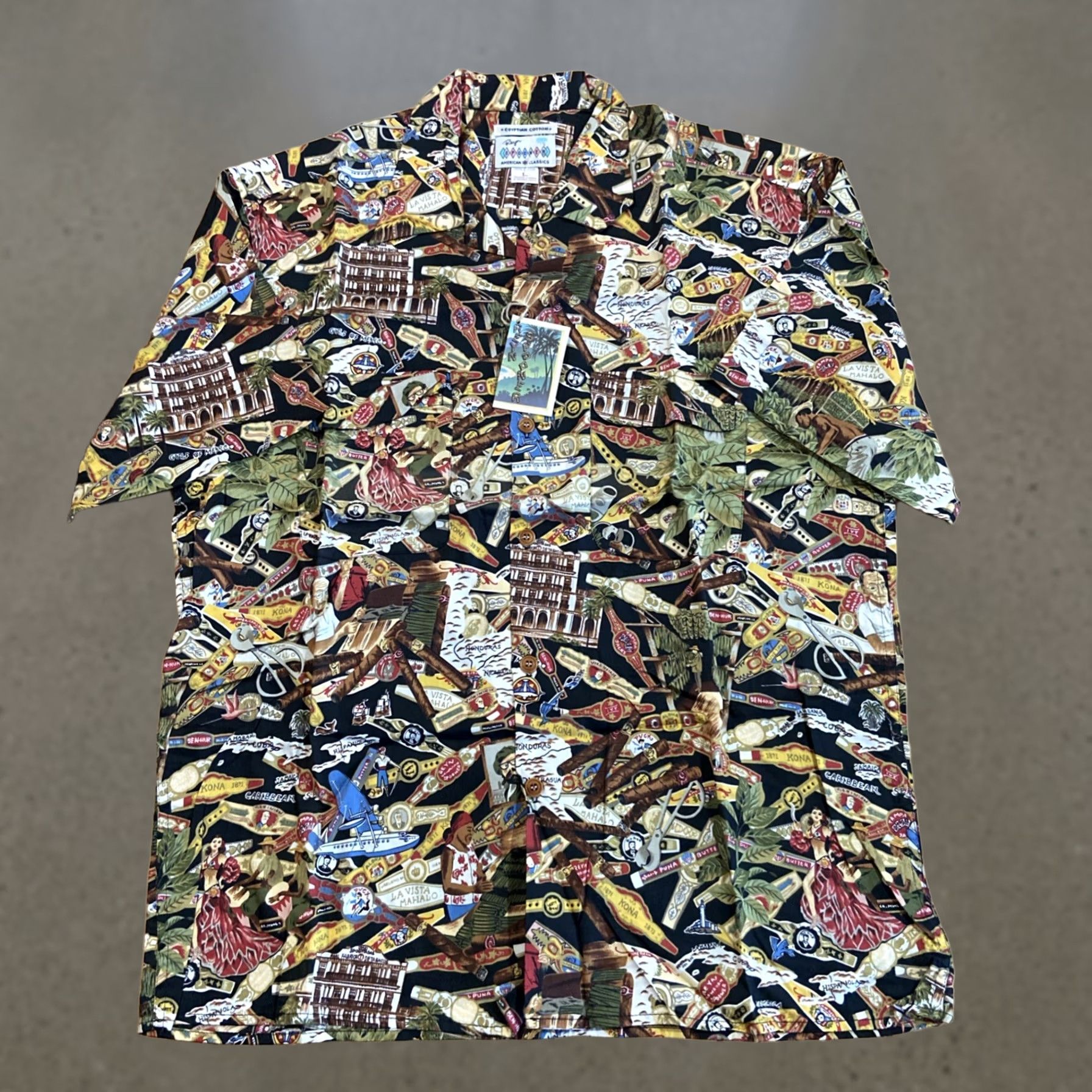 Reyn Spooner VINTAGE? NWT Reyn Spooner American Classics Hawaiian shirt all-over print L Blue Short Sleeve Button-Up Men Hawaii/Hawaiian Size US L / EU 52-54 / 3 - 1 Thumbnail