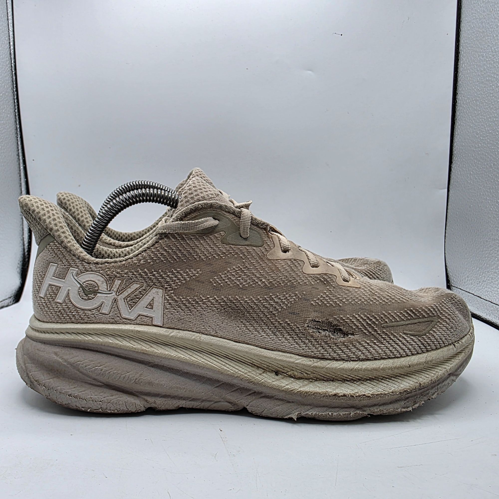 Hoka Hoka One One Clifton 9 Mens 10 White Athletic Shoes Running Size US 10 / EU 43 - 13 Thumbnail