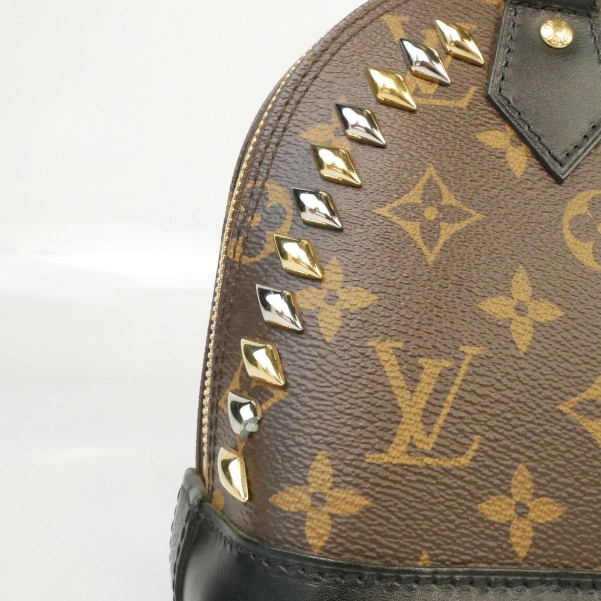 Louis Vuitton Louis Vuitton Limited Crystal Lining Alma BB Size ONE SIZE - 5 Thumbnail