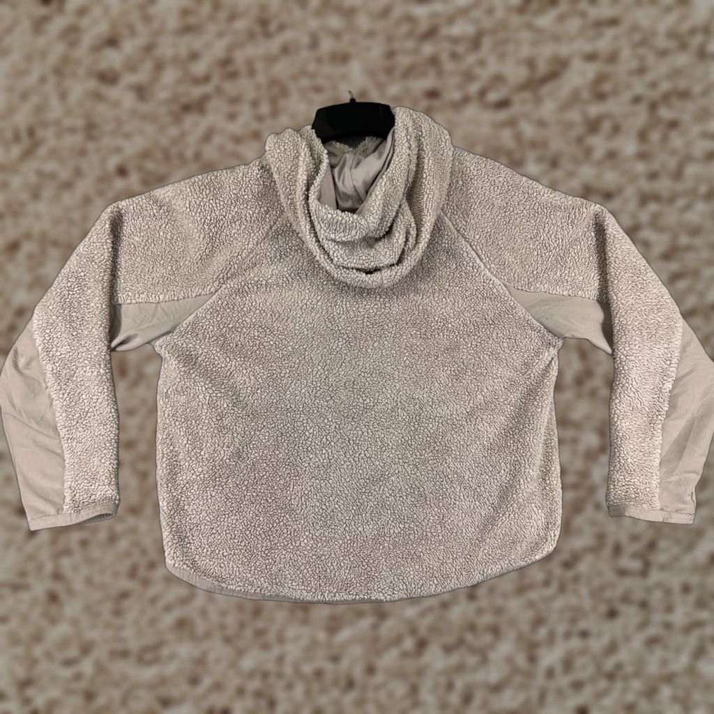 Nike Nike Sweater Women's Medium Beige 100% Polyester Sherpa Hooded Long Sleeve Crop Knit Pullover Fall Winter Size M / US 6-8 / IT 42-44 - 1 Thumbnail