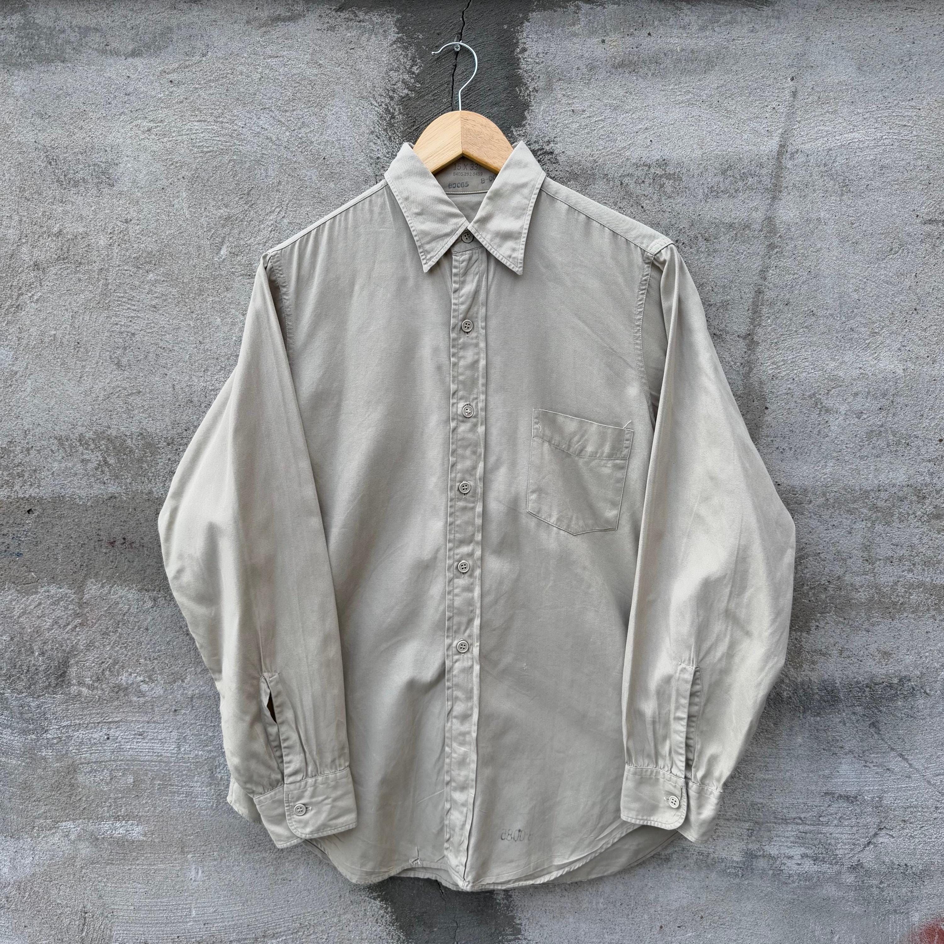 Vintage 40's US Military Tan Khaki Button Down Shirt Size US M / EU 48-50 / 2 - 1 Thumbnail