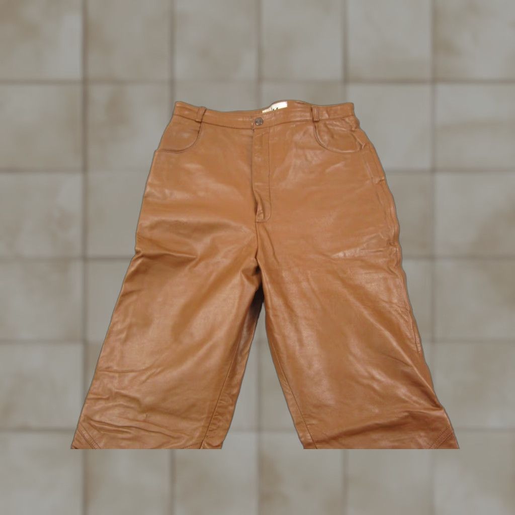 Vintage VINTAGE Vakko Leather Pants Womens 11/12 Brown Made in USA Disco 70s 80s Ladies Pants Leather Brown Vintage Vakko 11/12 Womens Boys Girls Mens Size 32" / US 10 / IT 46 - 1 Thumbnail