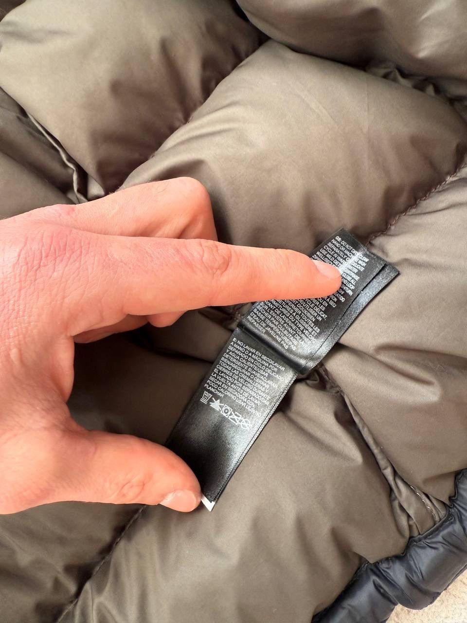 The North Face TNF 700 Puffer Jacket Size US L / EU 52-54 / 3 - 18 Thumbnail